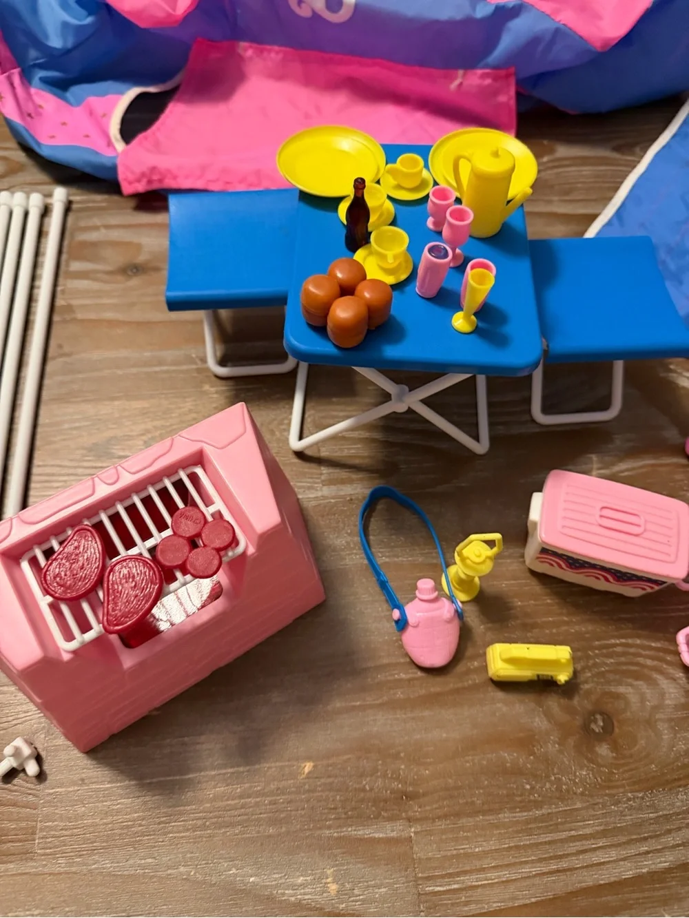Vintage 90s Barbie American Camping Set